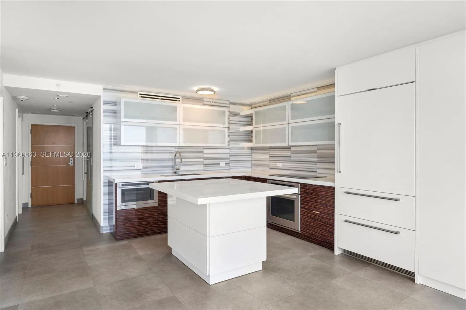 400 S Pointe Dr # 2006, Miami Beach, FL 33139 photo 10