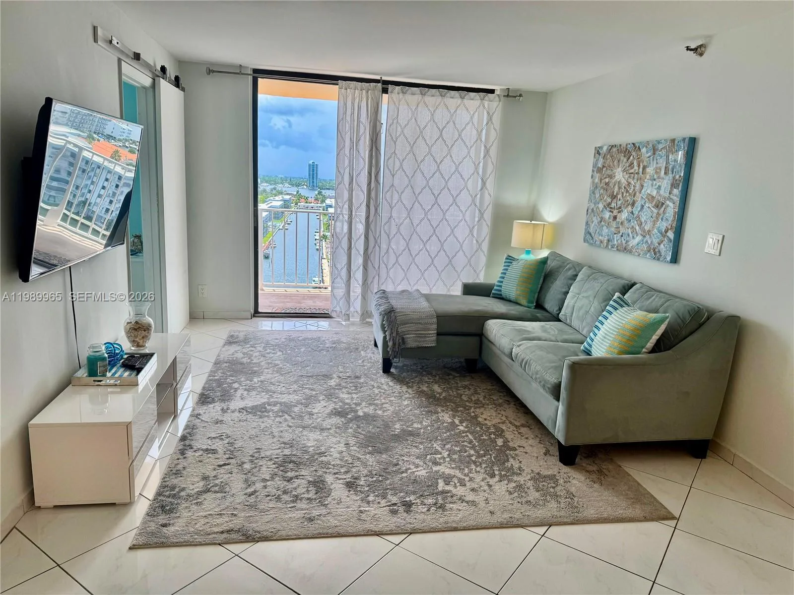 290 174th St # 1507, Sunny Isles Beach, FL 33160 photo 4