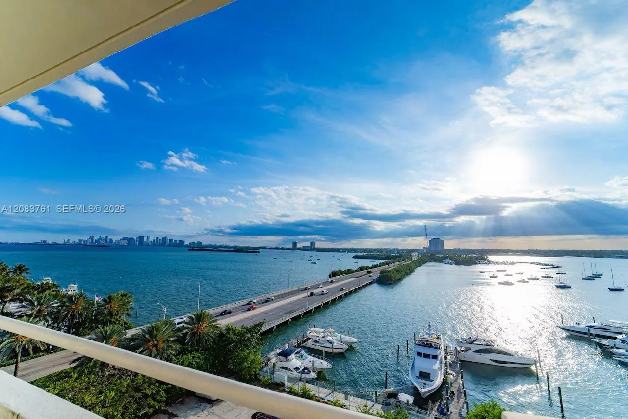7904 West Dr # 903, North Bay Village, FL 33141