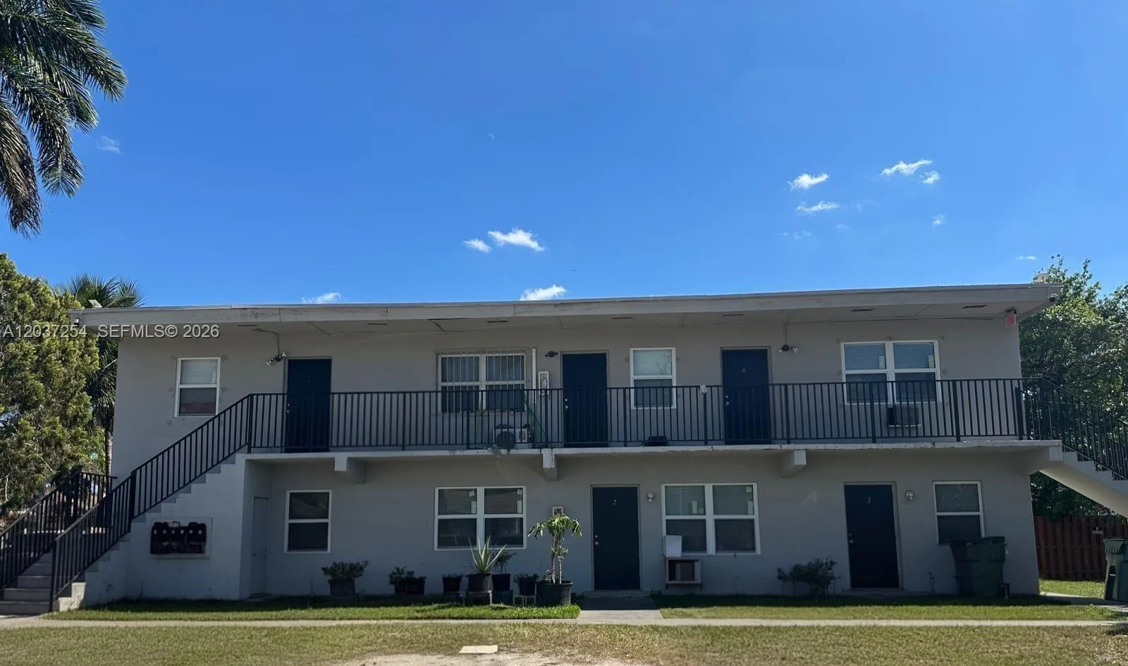 186 NW 1st St # 1, Homestead, FL 33030