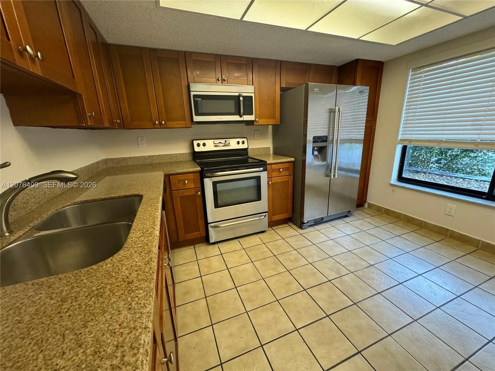 16498 NE 26th Ave # 12, North Miami Beach, FL 33160 photo 6