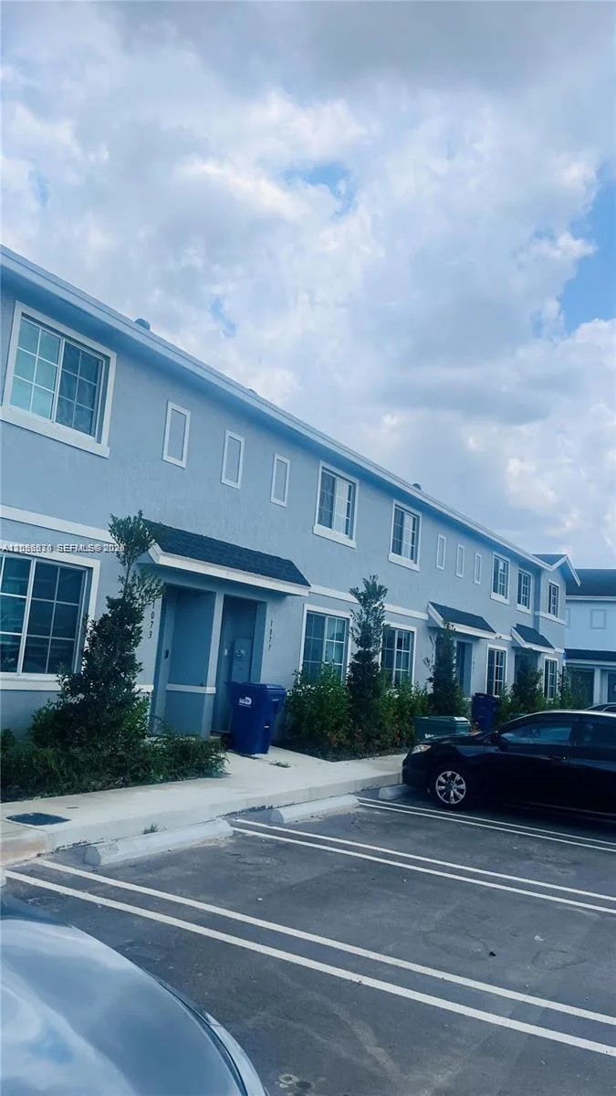 1065 NW 4 TER # 1065, Florida City, FL 33034