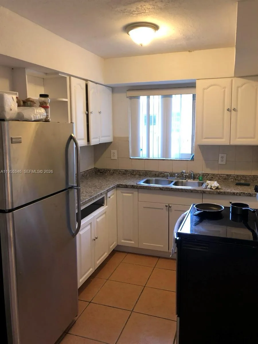 5411 NW 6th Ave, Miami, FL 33127 photo 4