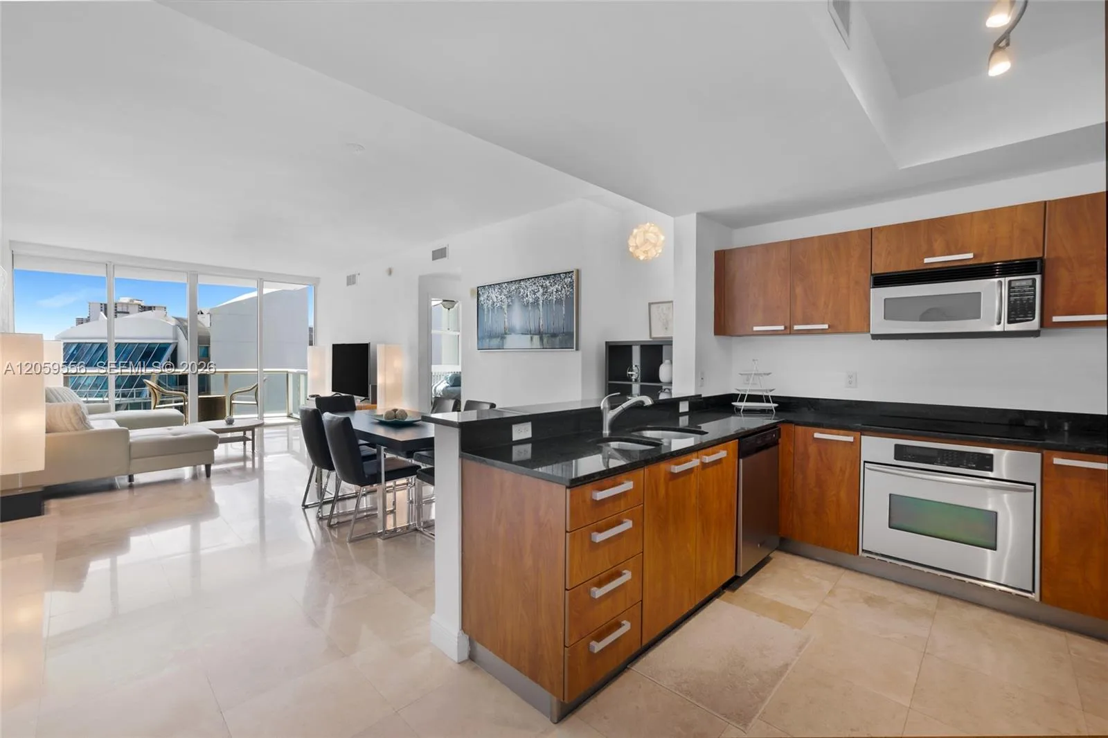 3131 NE 188th St # 1-910, Aventura, FL 33180 photo 3