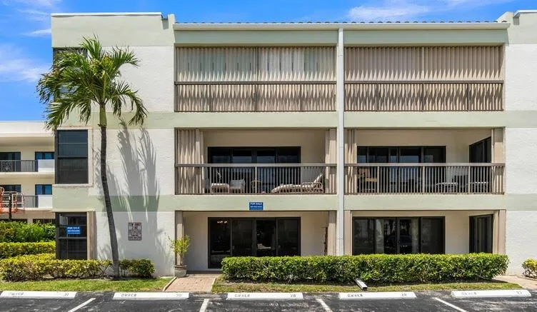 4140 N Ocean Drive # 101e, Lauderdale By The Sea, FL 33308