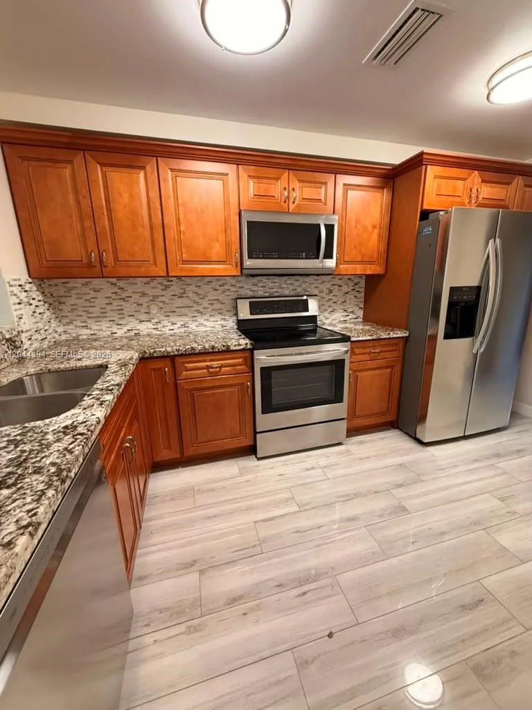 4182 S Pine Island Rd, Davie, FL 33328 photo 2