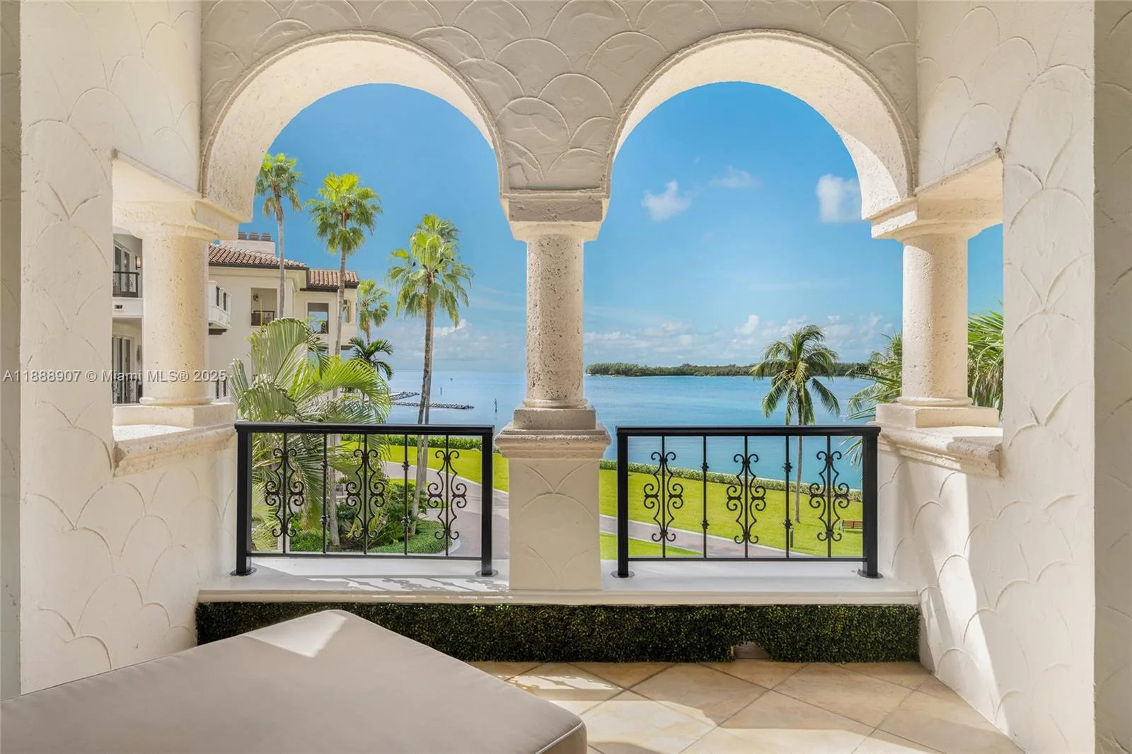 2331 Fisher Island Dr # 4301, Miami, FL 33109 photo 5