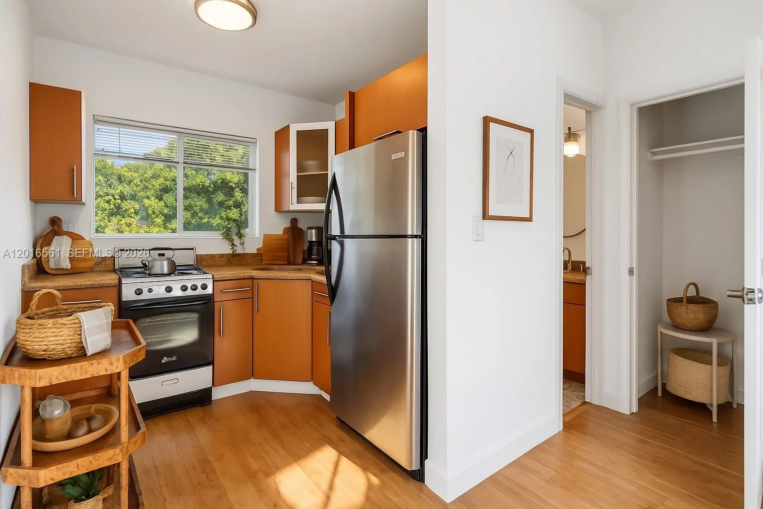 1010 Pennsylvania Ave # 14, Miami Beach, FL 33139 photo 3
