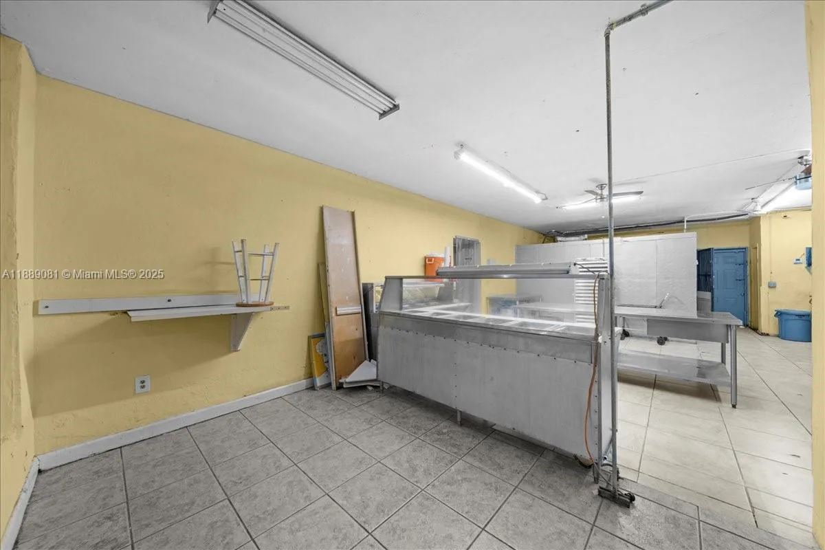 2313 NW 27th Ave, Miami, FL 33142 photo 4
