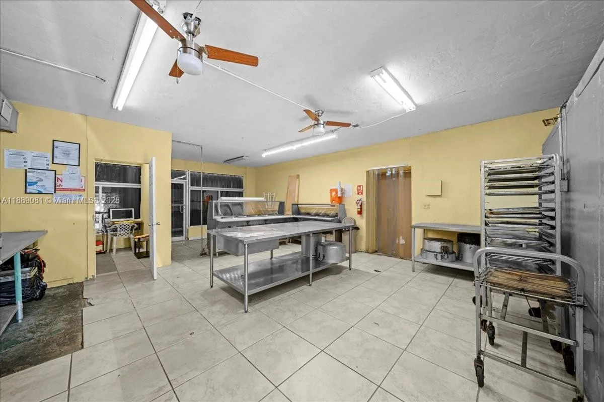 2313 NW 27th Ave, Miami, FL 33142 photo 5