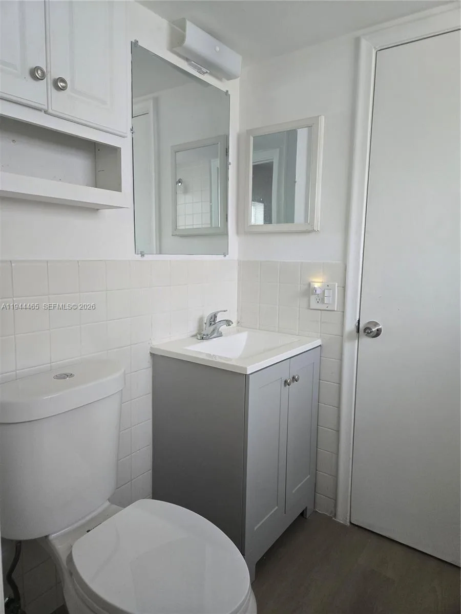 190 SE 12th Ave # 8B, Pompano Beach, FL 33060 photo 4