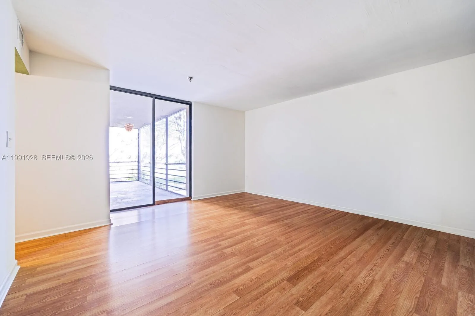665 NE 195th St # 222, Miami, FL 33179 photo 12