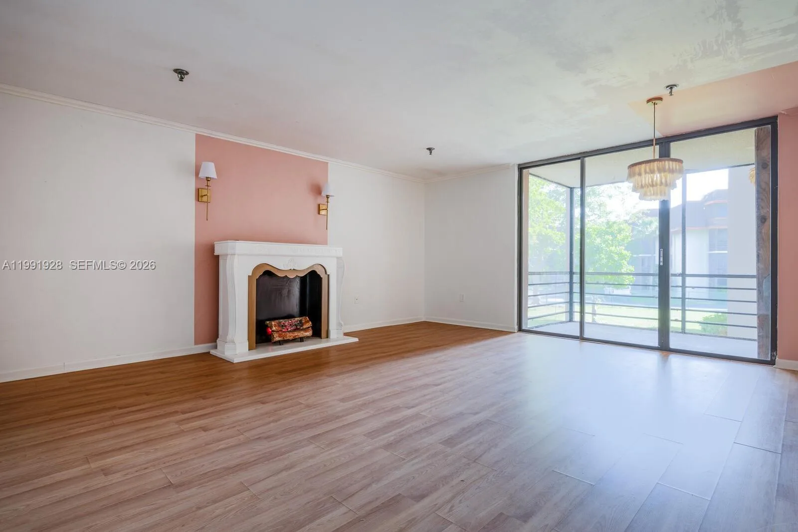 665 NE 195th St # 222, Miami, FL 33179 photo 5