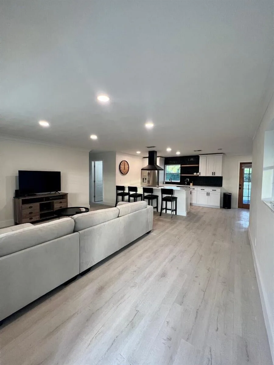 3663 NE Barbara Drive, Jensen Beach, FL 34957 photo 3