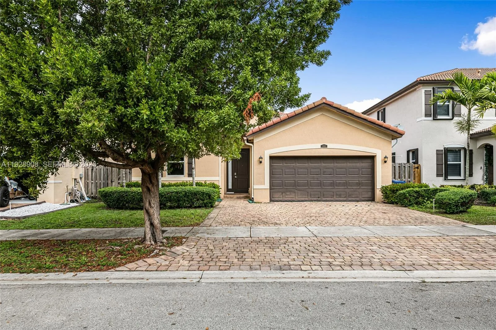 11863 SW 253rd Ter, Homestead, FL 33032