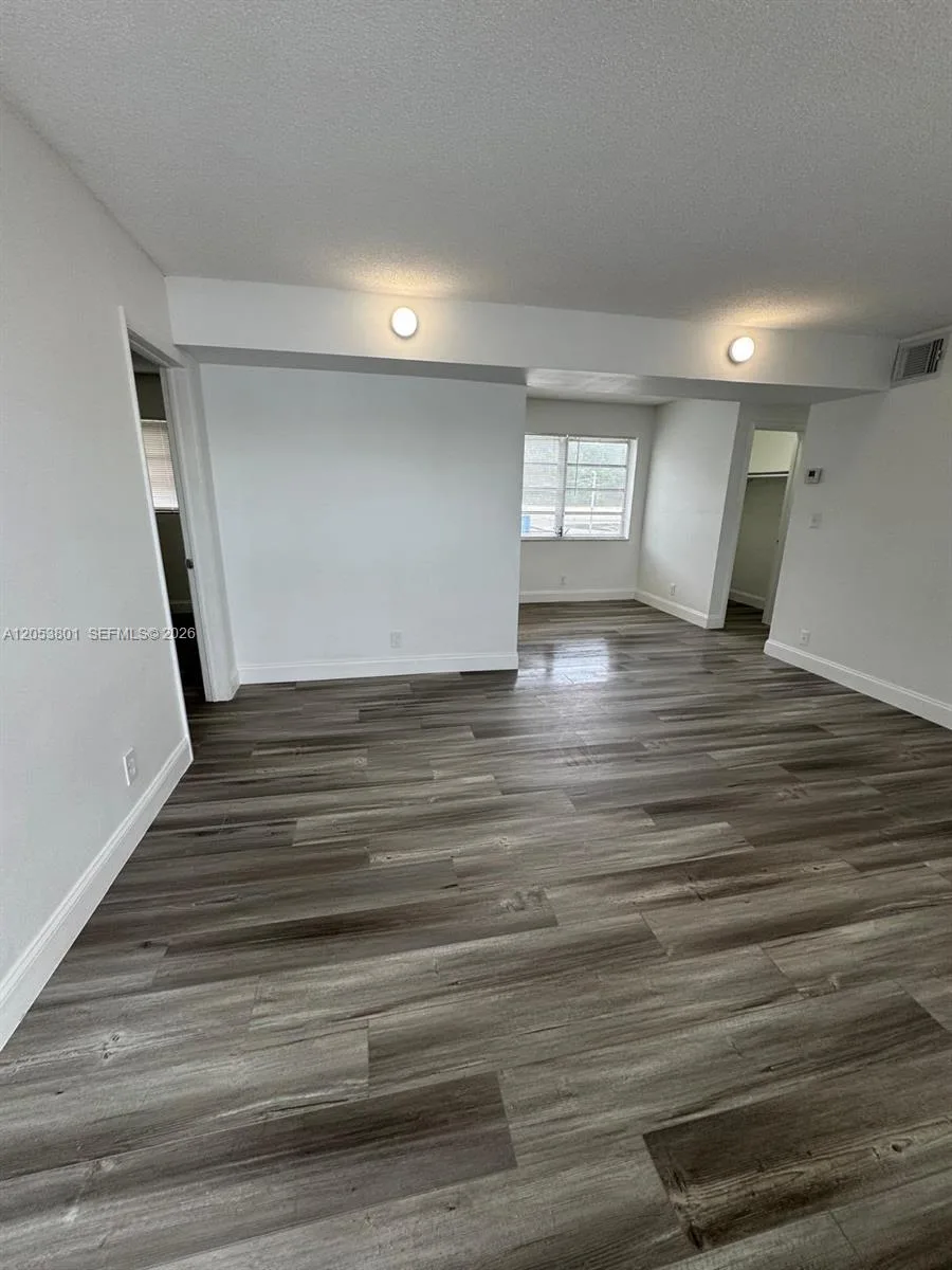 2435 Van Buren St # APT 2B, Hollywood, FL 33020 photo 4