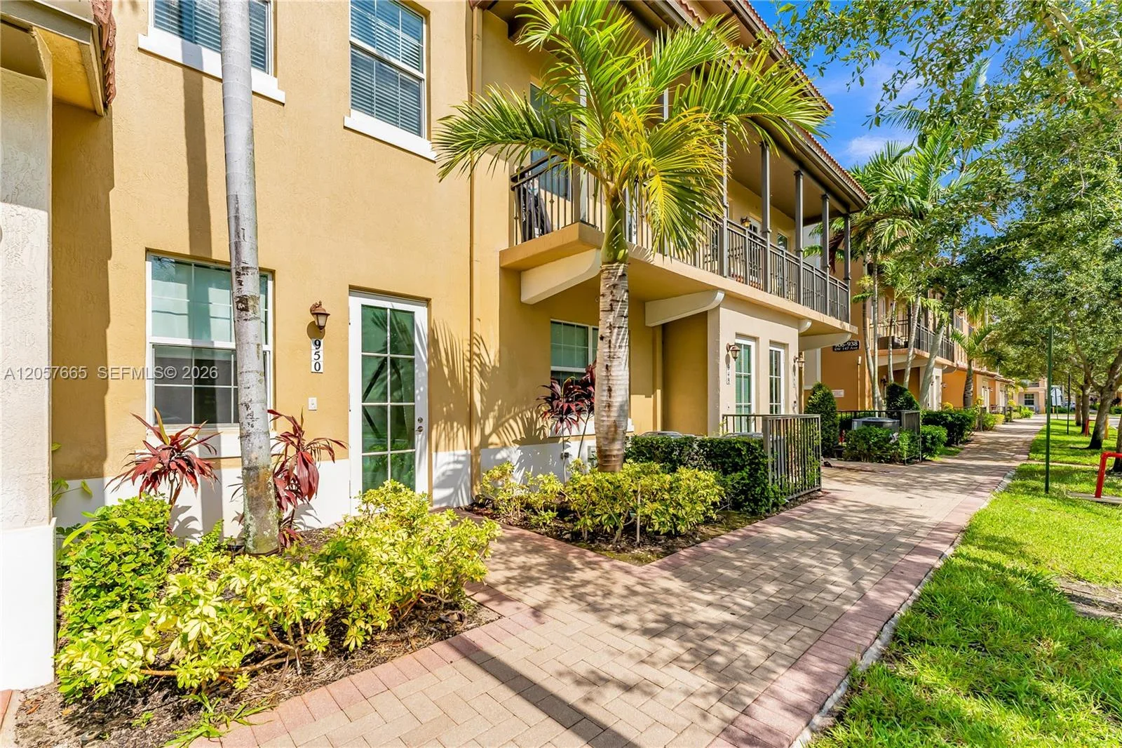 950 SW 147th Ave # 2611, Pembroke Pines, FL 33027 photo 8