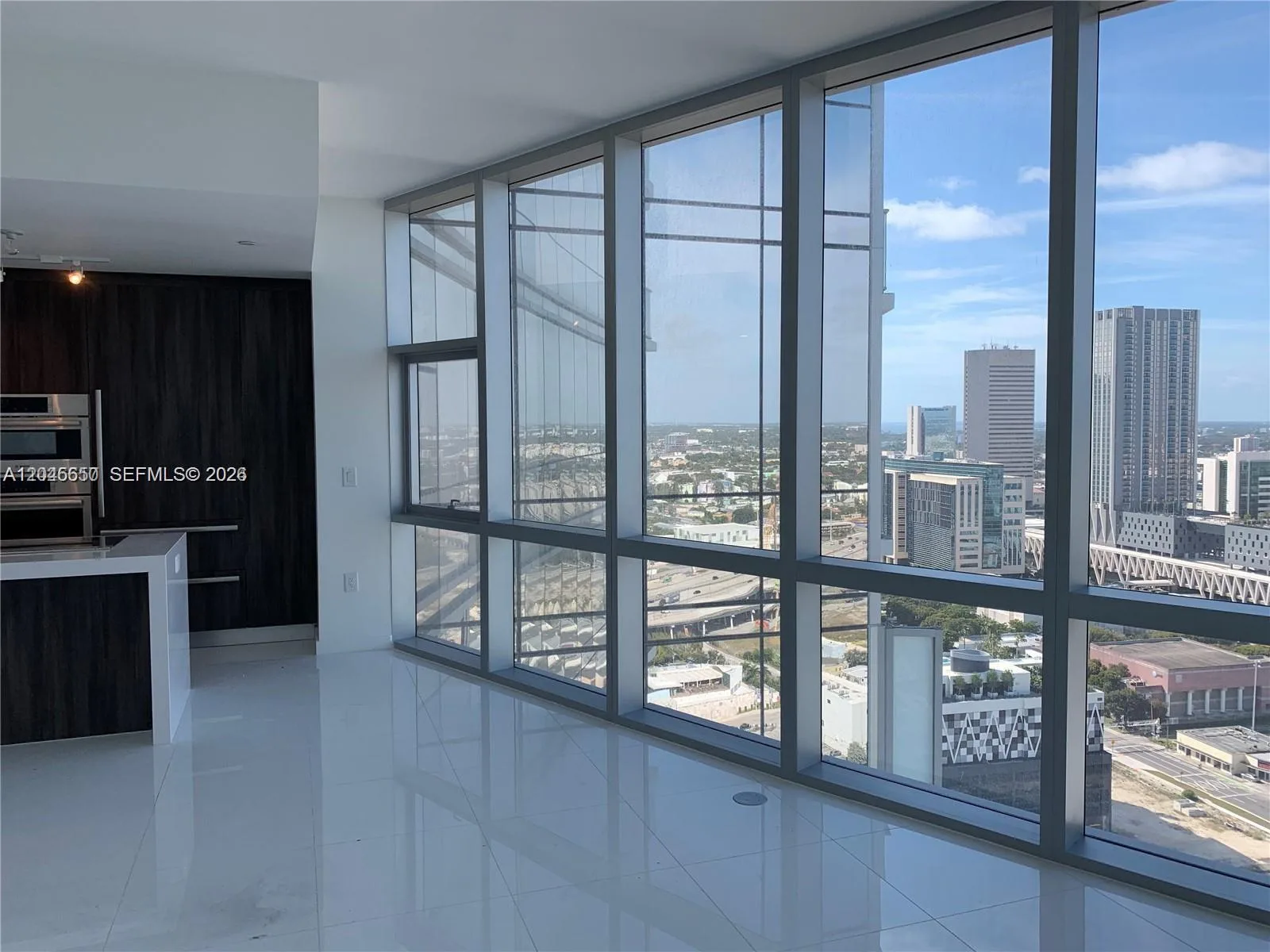 851 NE 1st Ave # 2702, Miami, FL 33132 photo 5