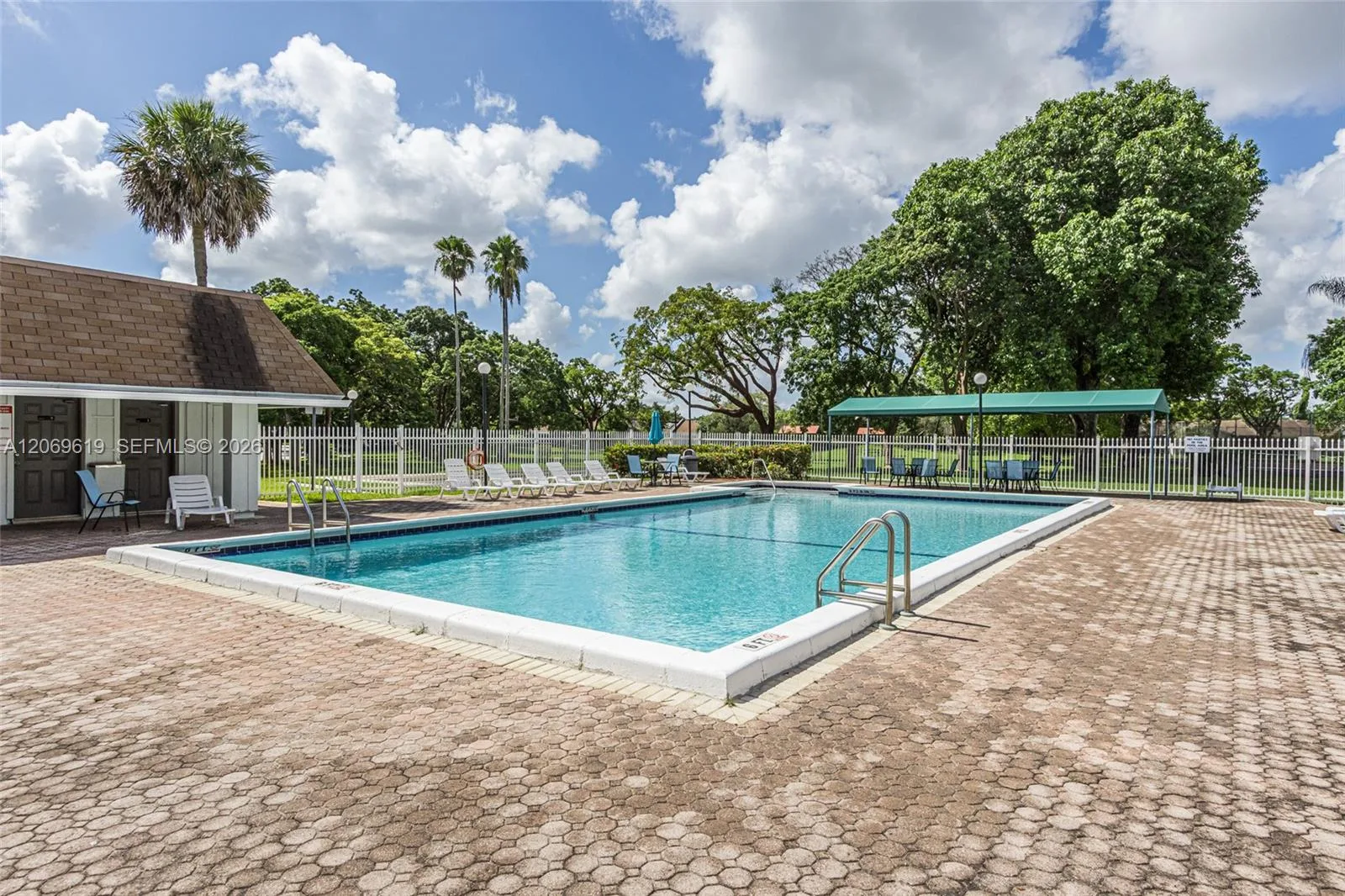 5510 S Lakewood Cir S # A, Margate, FL 33063 photo 3