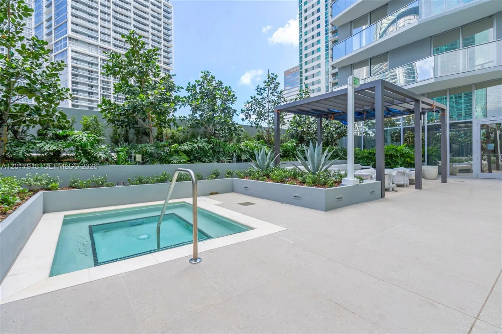 77 SE 5 # 1601, Miami, FL 33131 photo 6