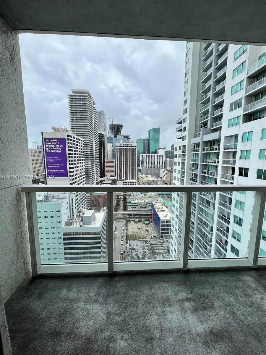 244 Biscayne Blvd # 2609, Miami, FL 33132 photo 8
