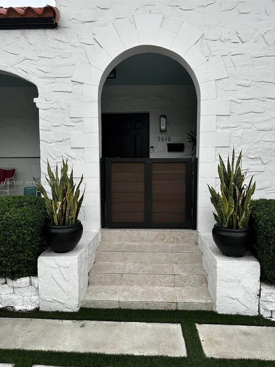5648 SW 5th Ter, Miami, FL 33134 photo 2