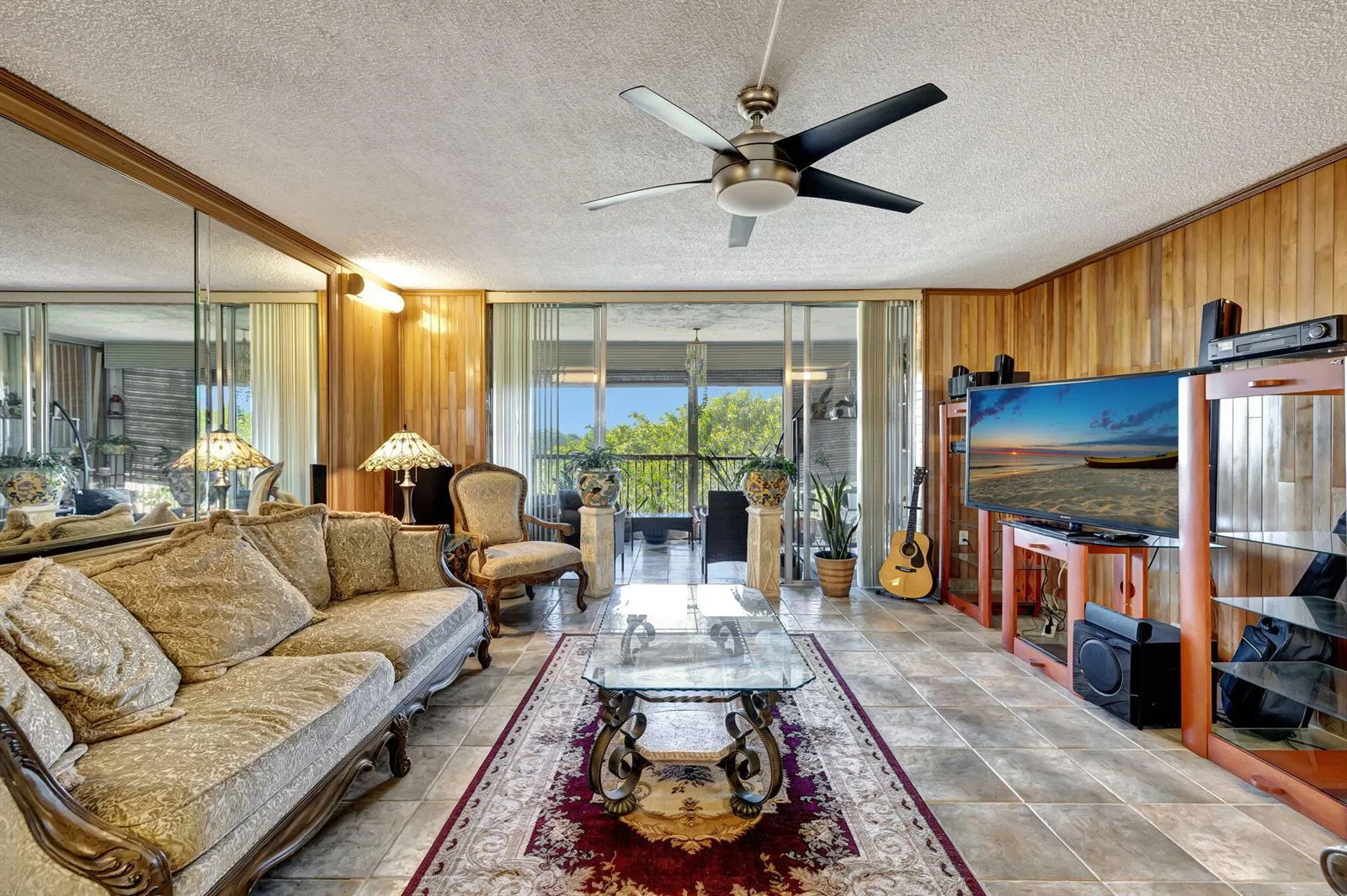3910 Inverrary Boulevard # 601-B, Lauderhill, FL 33319