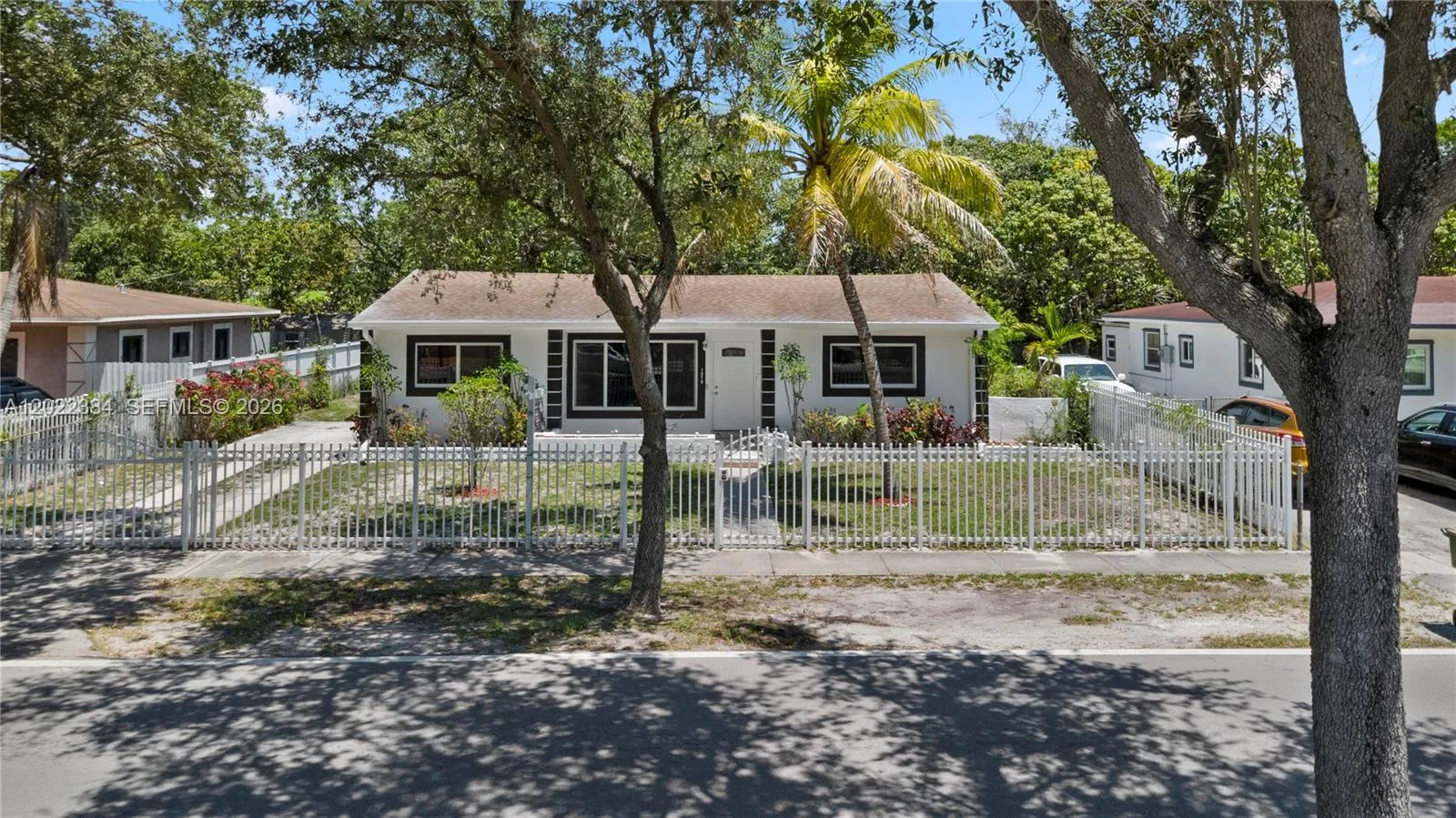 1075 NW 127th St, North Miami, FL 33168