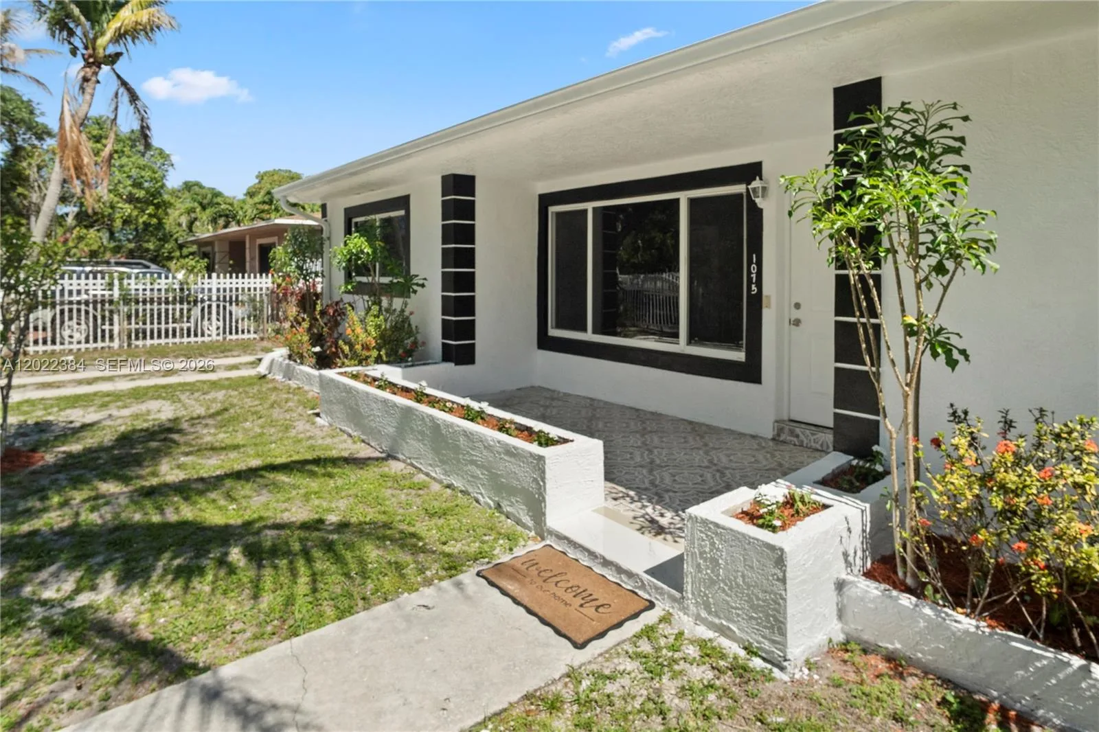 1075 NW 127th St, North Miami, FL 33168 photo 2