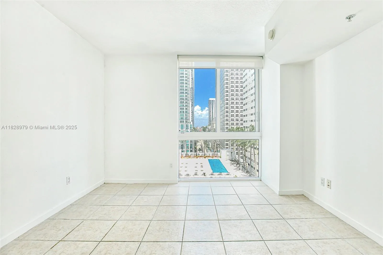 335 S Biscayne Blvd # 1700, Miami, FL 33131 photo 12