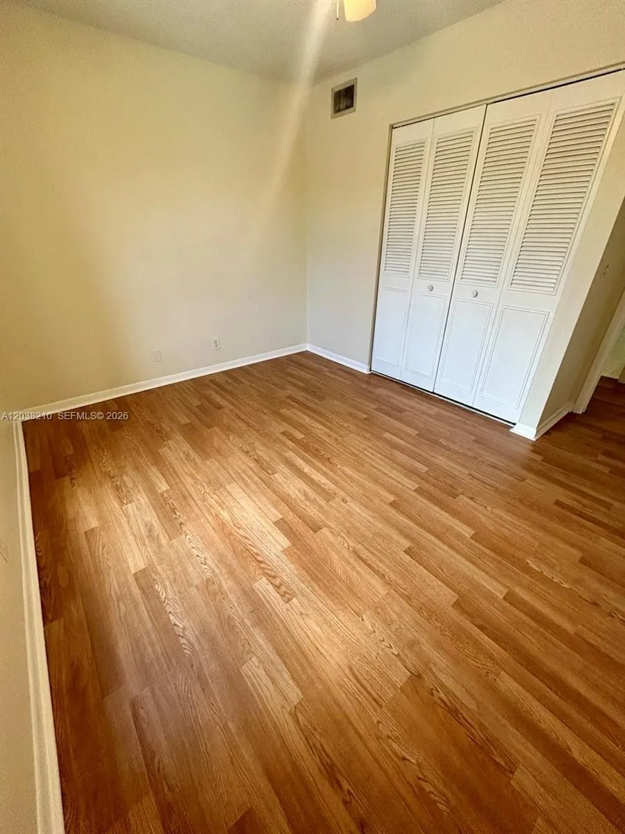 1113 Green Pine Blvd # H2, West Palm Beach, FL 33409 photo 11