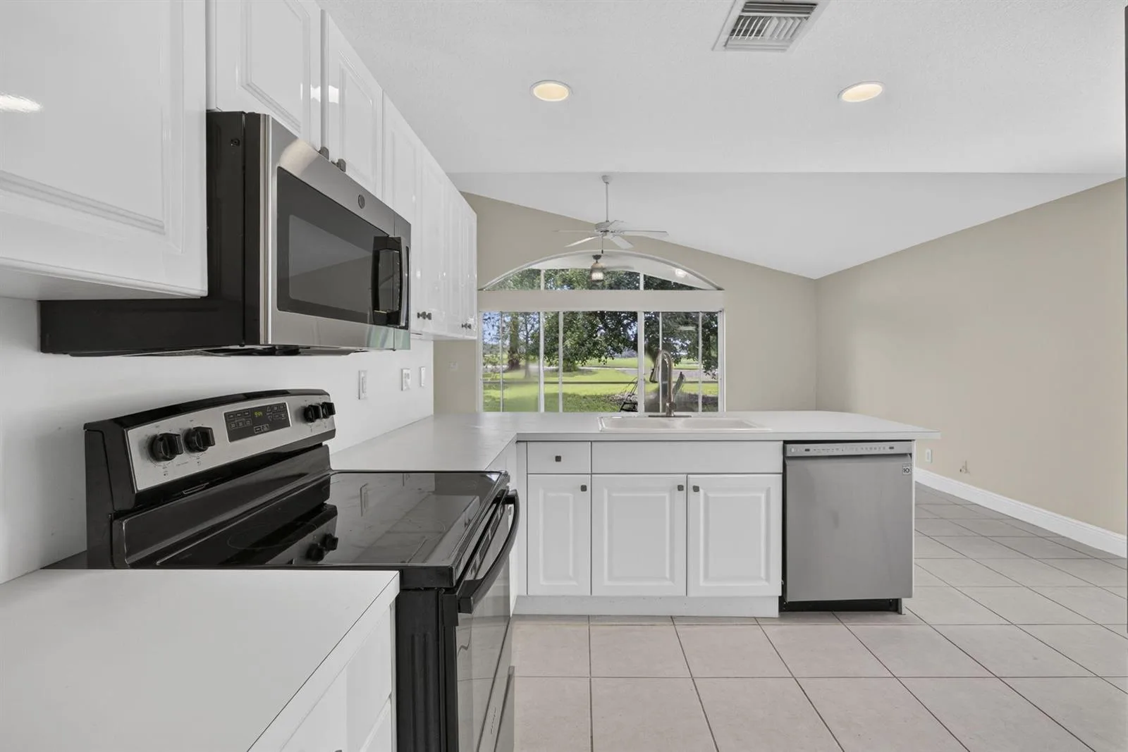 2146 COUNTRY GOLF Drive, Wellington, FL 33414 photo 9