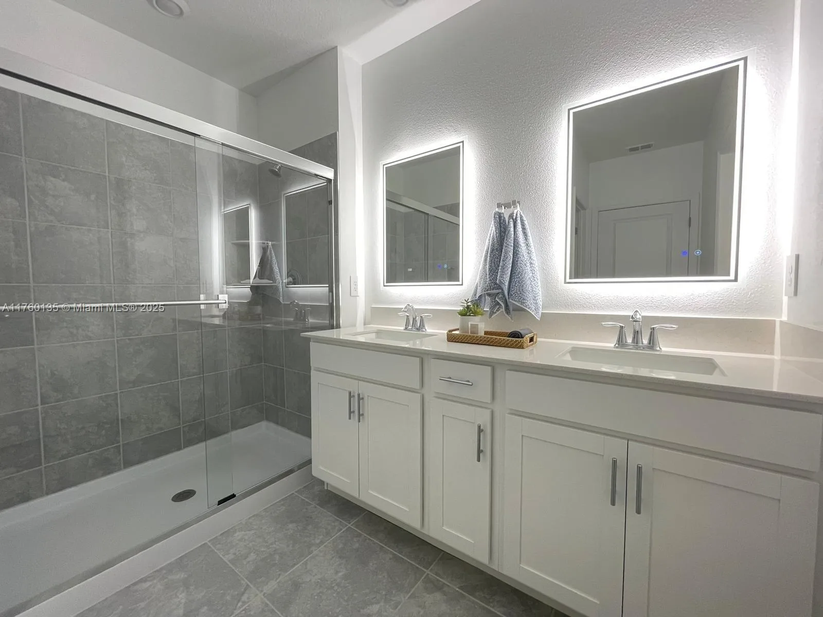 2689 Runners Circle, Clermont, FL 33714 photo 5