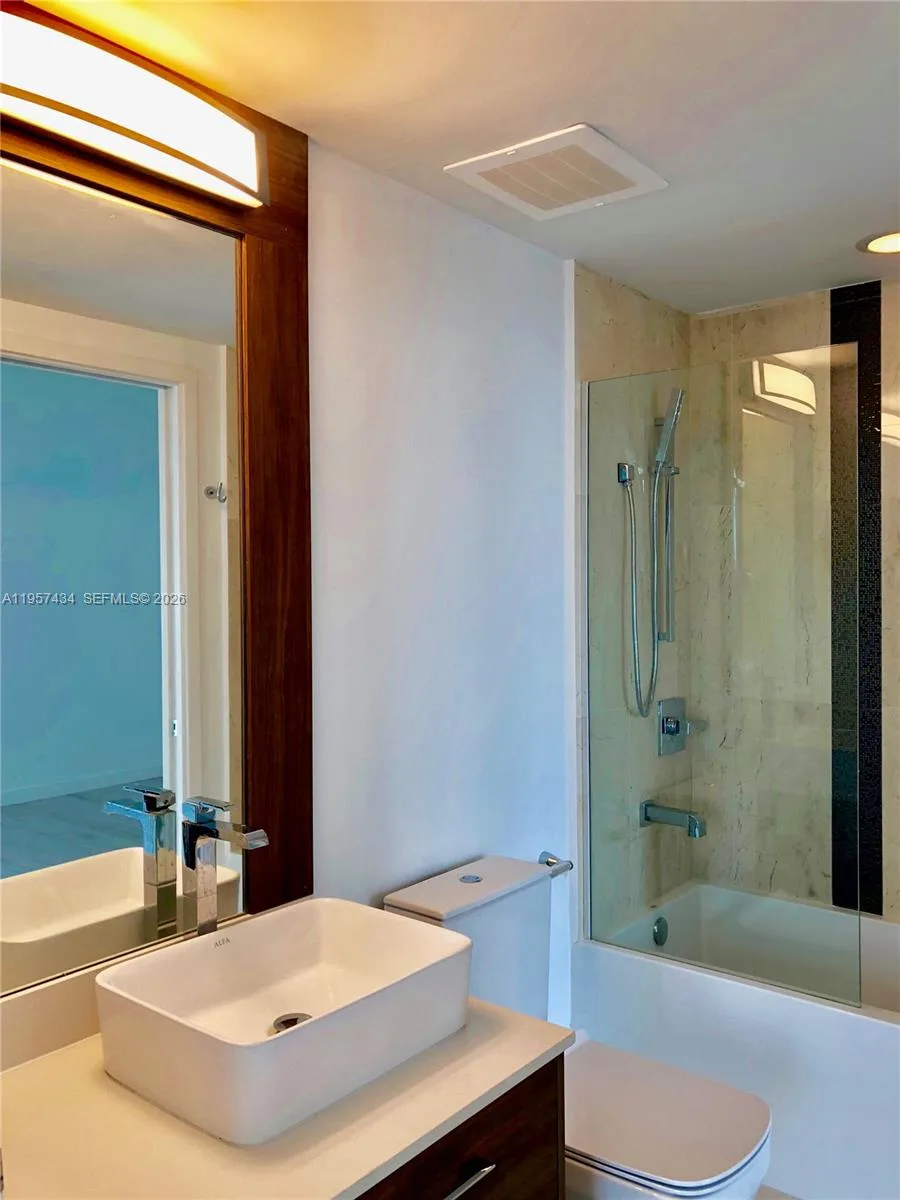 601 NE 27TH ST # 801, Miami, FL 33137 photo 7