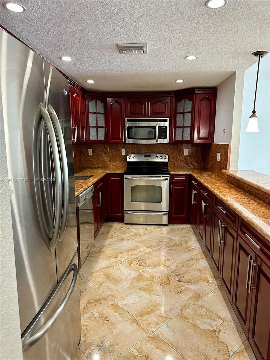 19380 Collins Ave # 802, Sunny Isles Beach, FL 33160 photo 10