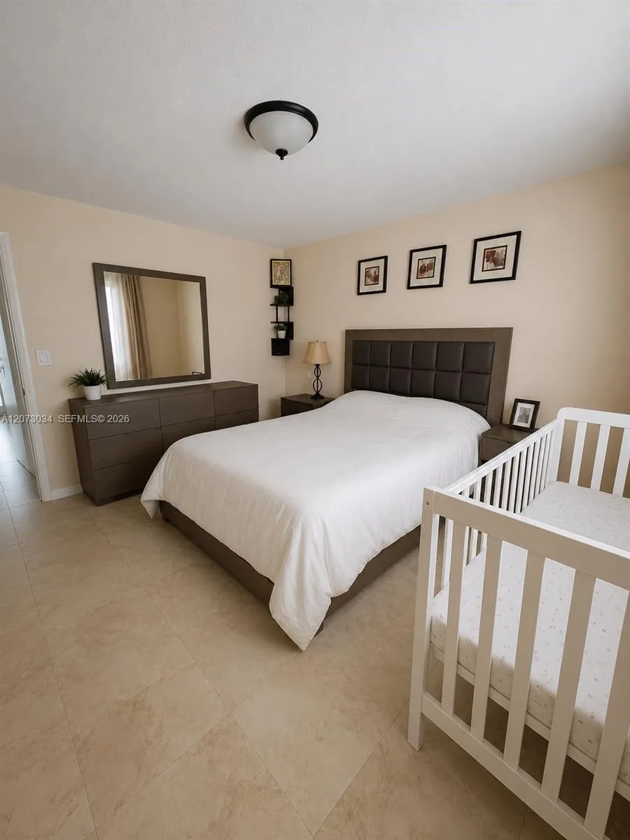 421 NE 1st St # 217, Hallandale Beach, FL 33009 — zdjęcie 2