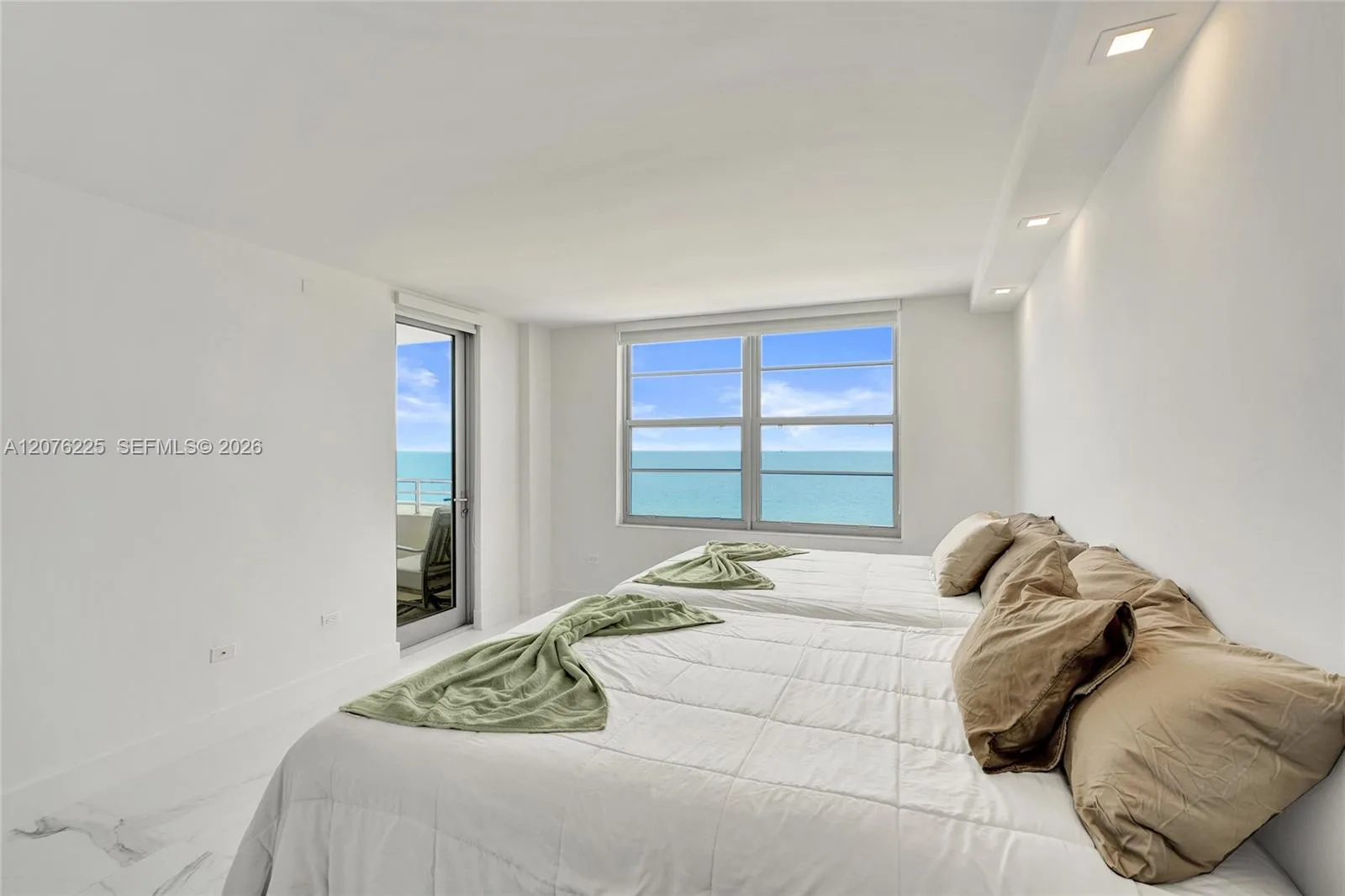 5555 Collins Ave # 9M, Miami Beach, FL 33140 photo 4