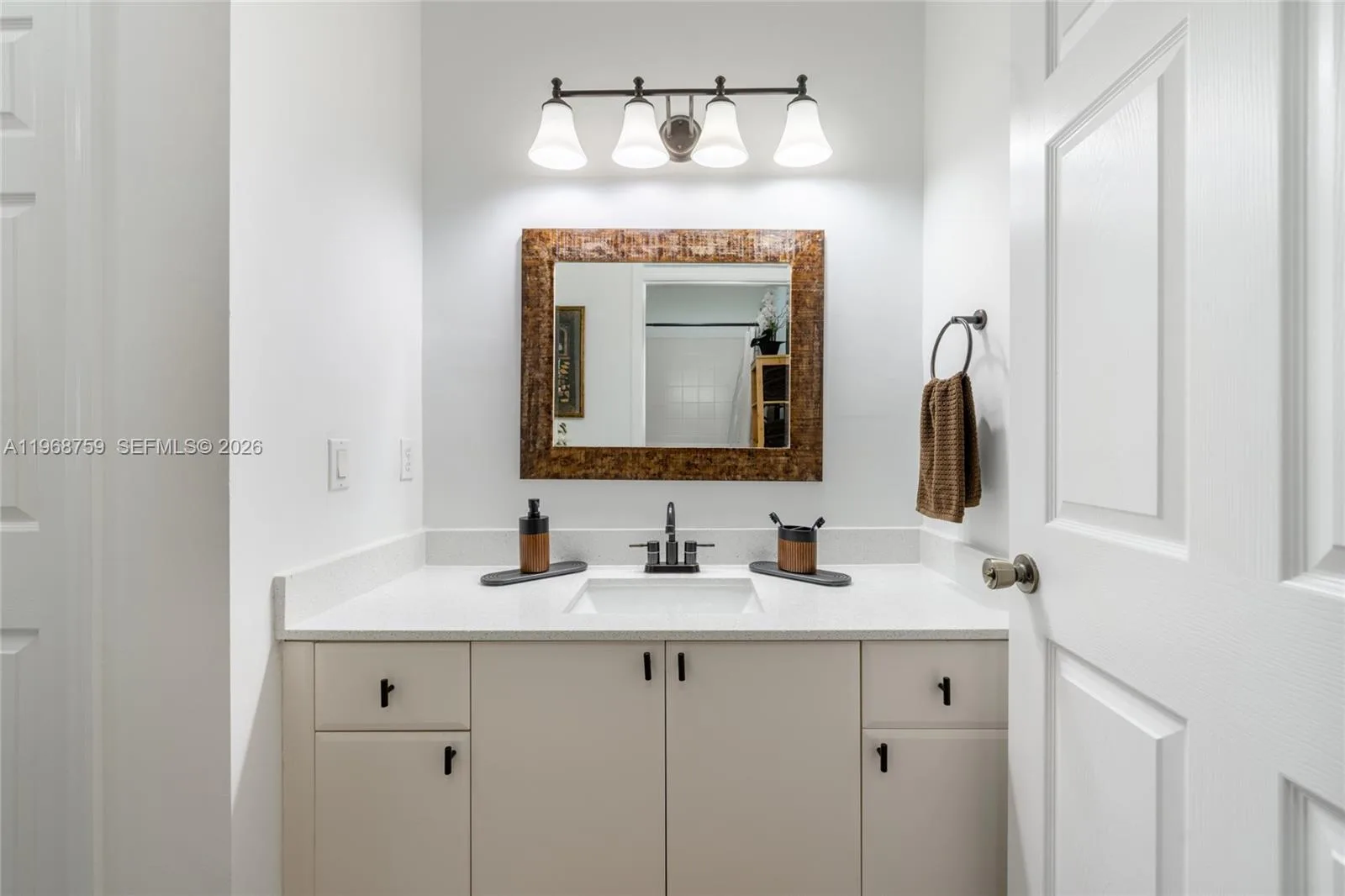 1205 NE 32nd Ter, Homestead, FL 33033 photo 7