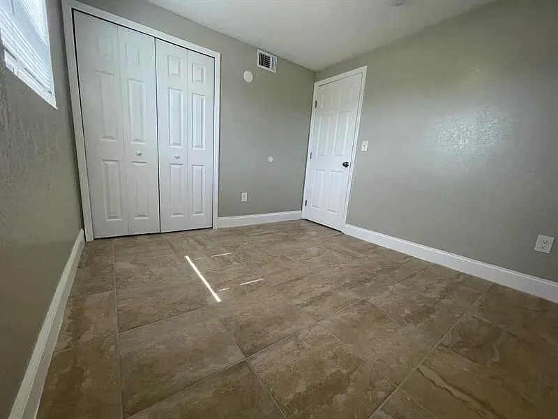 2505 AVENUE L, Fort Pierce, FL 34947 photo 7