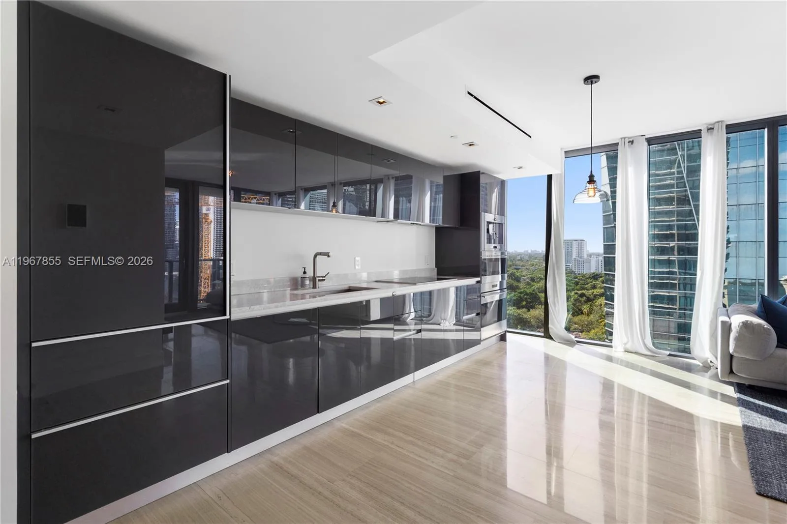 1451 Brickell Ave # 1406, Miami, FL 33131 photo 4