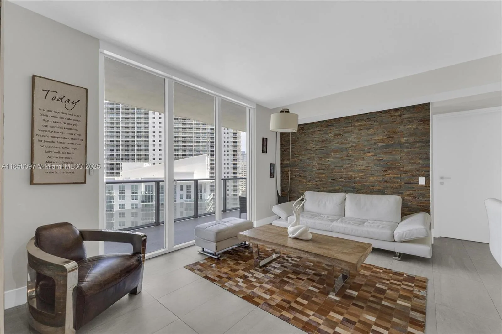 1300 Brickell Bay Dr # 2511, Miami, FL 33131 photo 9