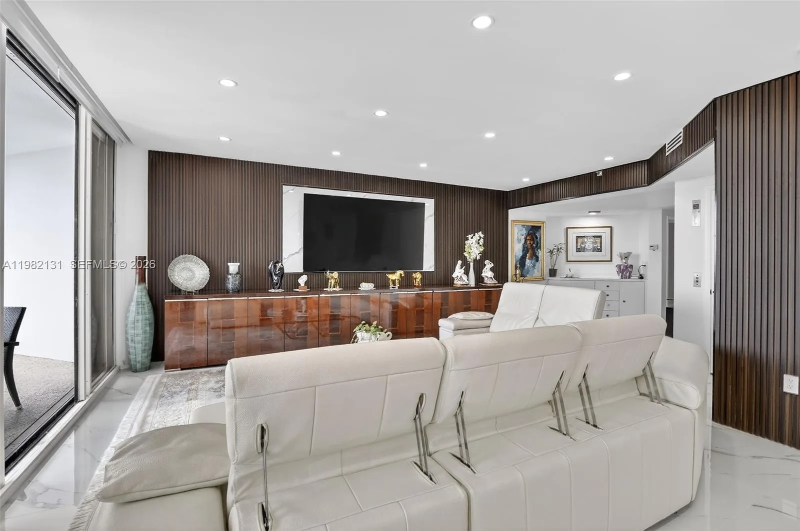 4000 Island Blvd # 2301, Aventura, FL 33160 photo 11