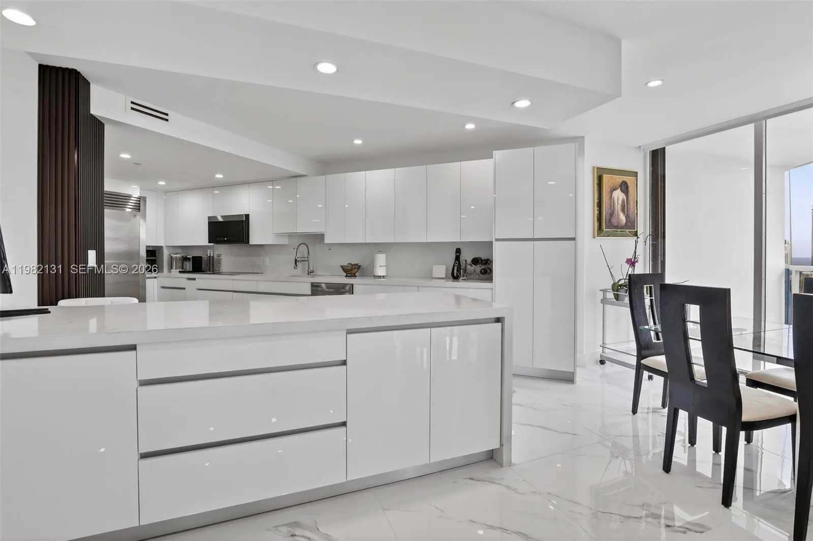 4000 Island Blvd # 2301, Aventura, FL 33160 photo 5