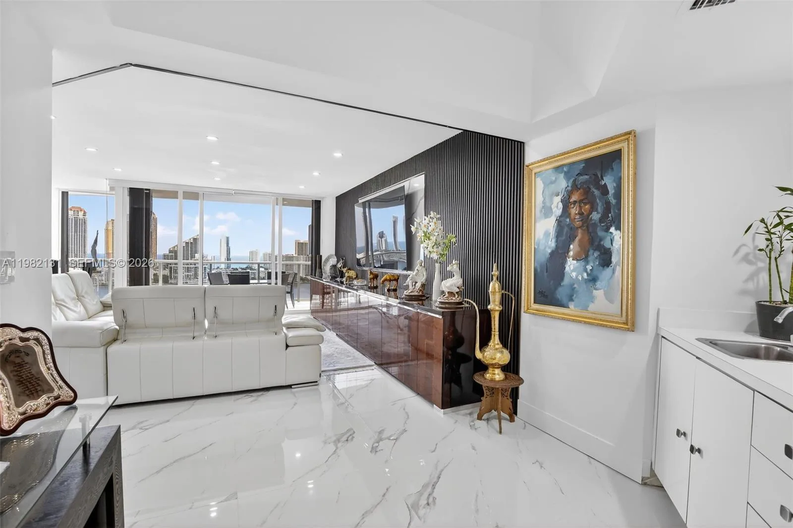 4000 Island Blvd # 2301, Aventura, FL 33160 photo 6