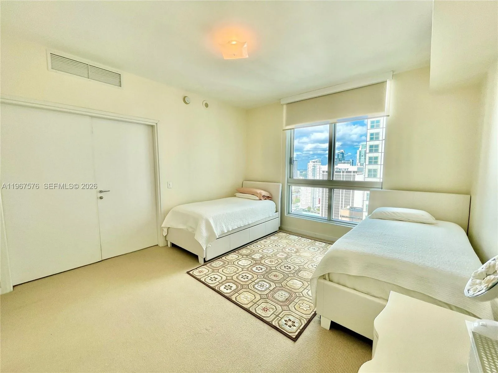 300 S Biscayne Blvd # T-3403, Miami, FL 33131 photo 13