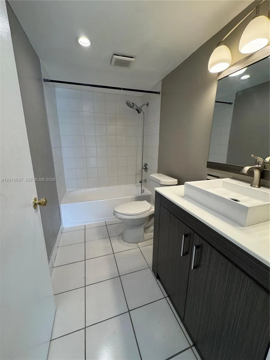 18224 Mediterranean Blvd # 2-17, Miami, FL 33015 photo 12