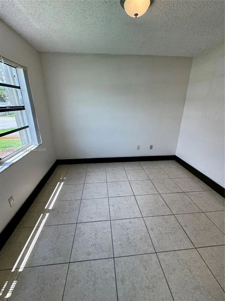 18224 Mediterranean Blvd # 2-17, Miami, FL 33015 photo 13