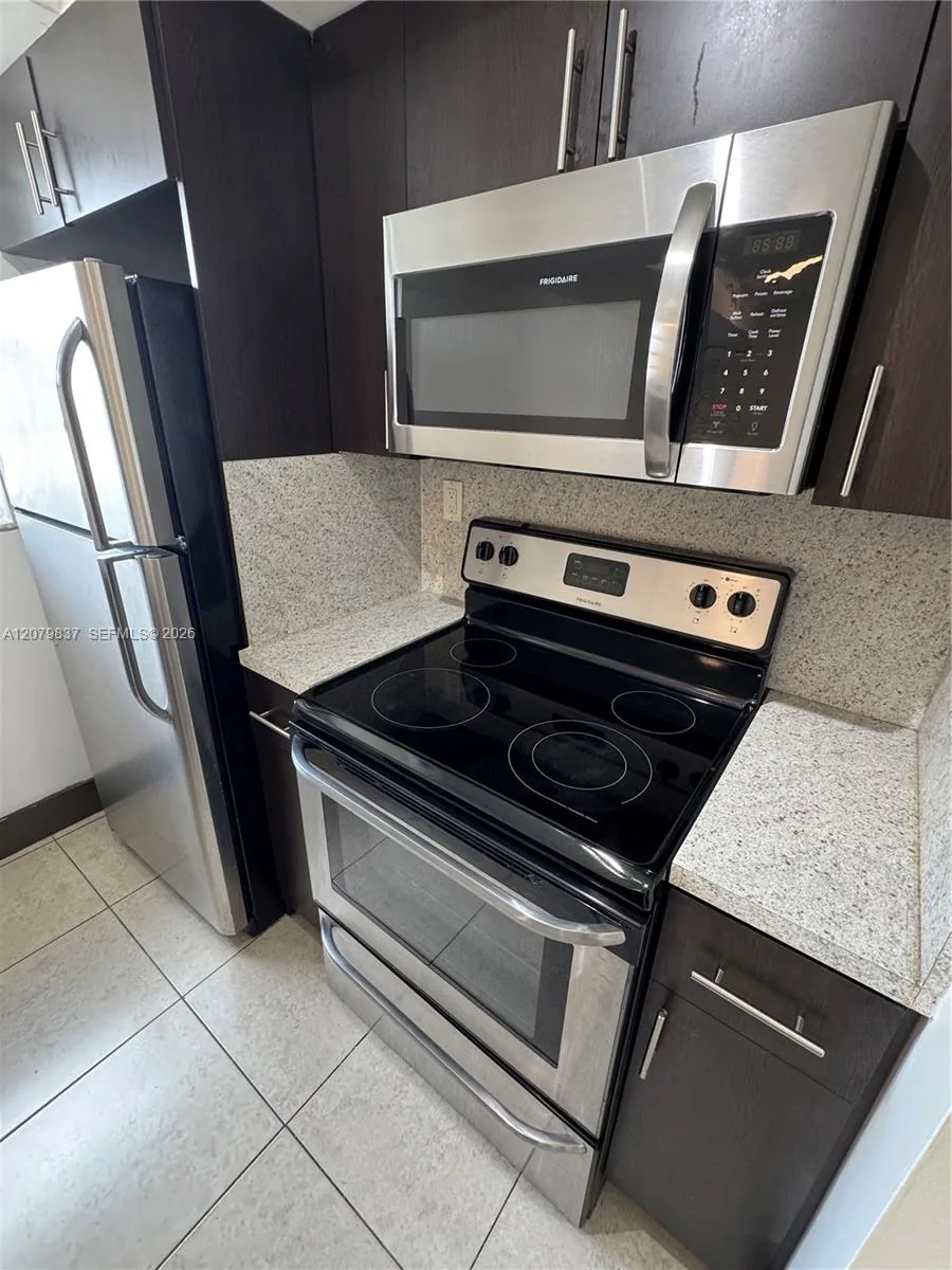 18224 Mediterranean Blvd # 2-17, Miami, FL 33015 photo 7