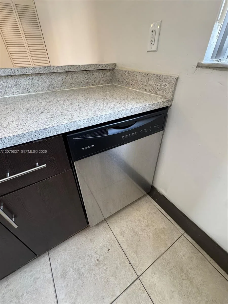 18224 Mediterranean Blvd # 2-17, Miami, FL 33015 photo 8