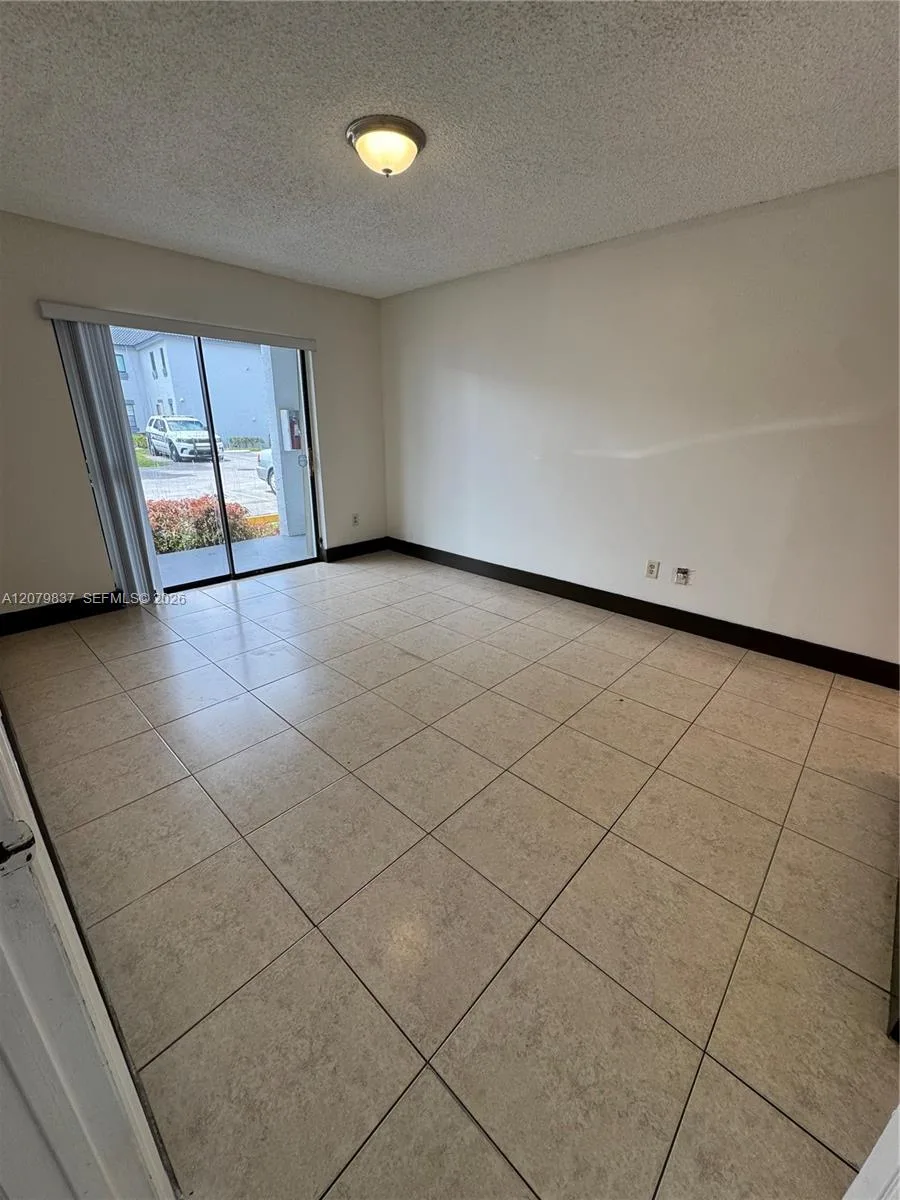 18224 Mediterranean Blvd # 2-17, Miami, FL 33015 photo 9